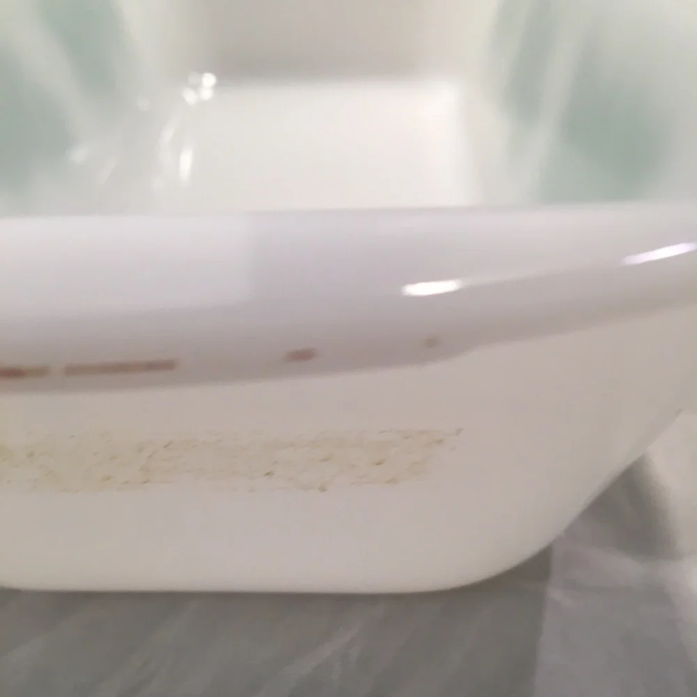 Set of 2 vintage glass loaf or casserole dishes‎